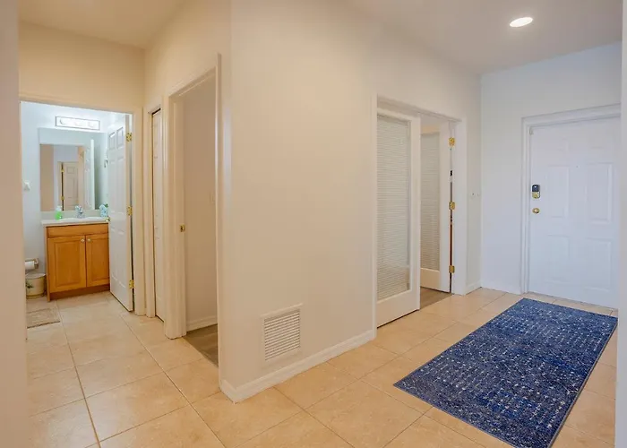 Apartment Beautiful Waterfront 3 Bedroom Condo, Located In The Heart Of Clearwater Clearwater Beach